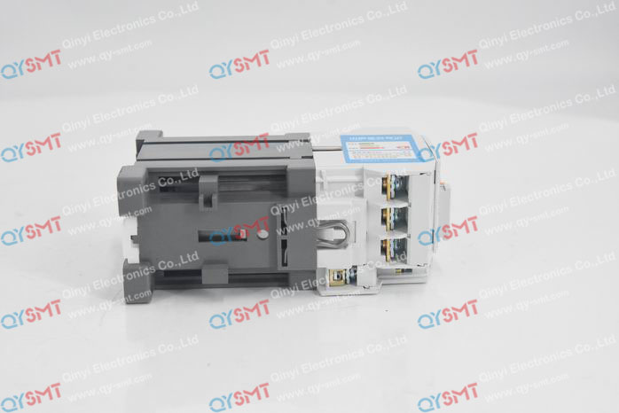 Contactor  220V 11A, 440V 7A