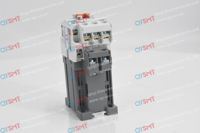 Contactor  220V 18A, 440V 13A