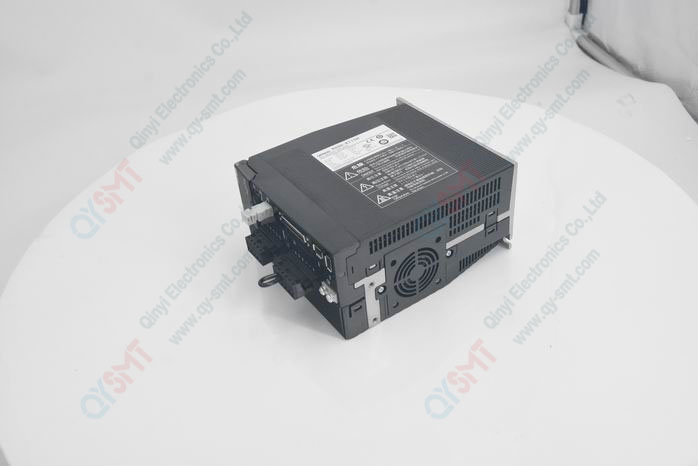 SERVO DRIVE- OMRON