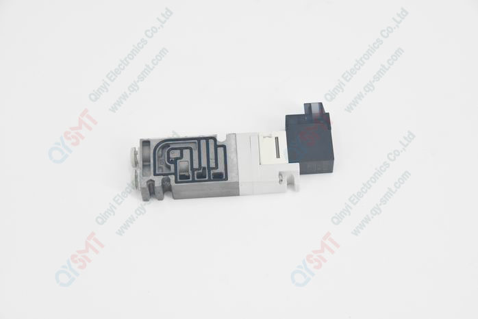 Pneumatic valve