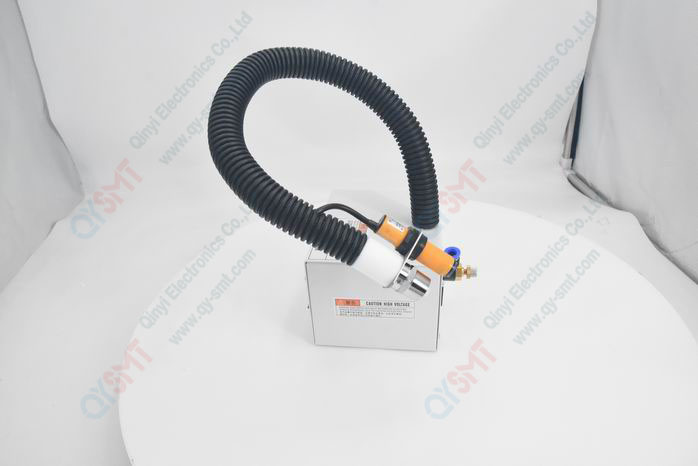 Ionizing air snake