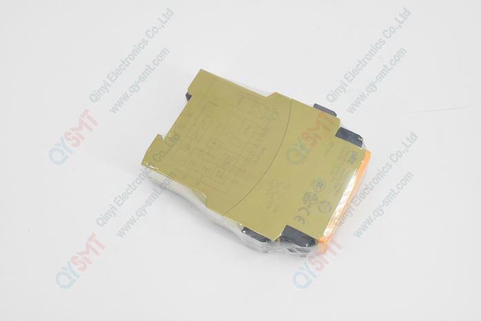 SAFETY RELAY  PNOZe3