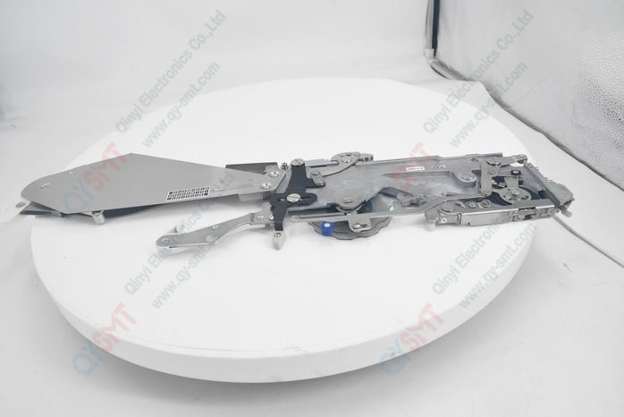 CF Feeder