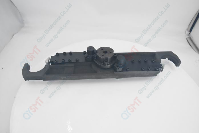 Sub changer arm