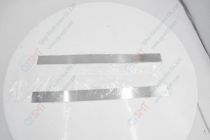 Clamping Blade with adhesive tape 400mm x 32mm o.2mm without hole