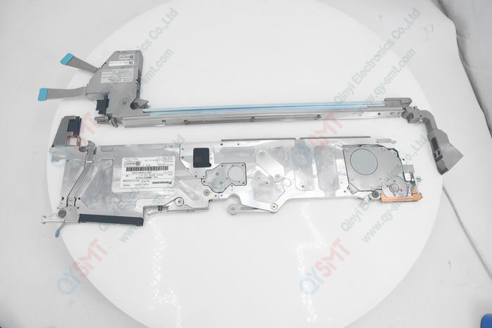 Panasonic Single thin type feeder 8mm (2 feeders + base, for one set)
