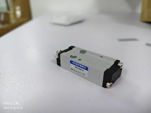 [J9083179А] SIDE ILL U/D SENSOR CABLE ASSY